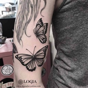 tatuaje-mariposas-brazo-logia-barcelona-Laia    